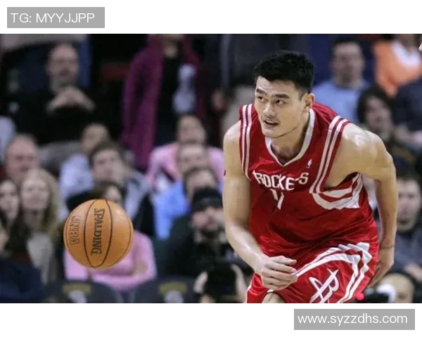 姚明在怒吼时的激情瞬间与篮球场上的无畏精神交织成的传奇故事 姚明在怒吼时的激情瞬间与篮球场上的无畏精神交织成的传奇故事